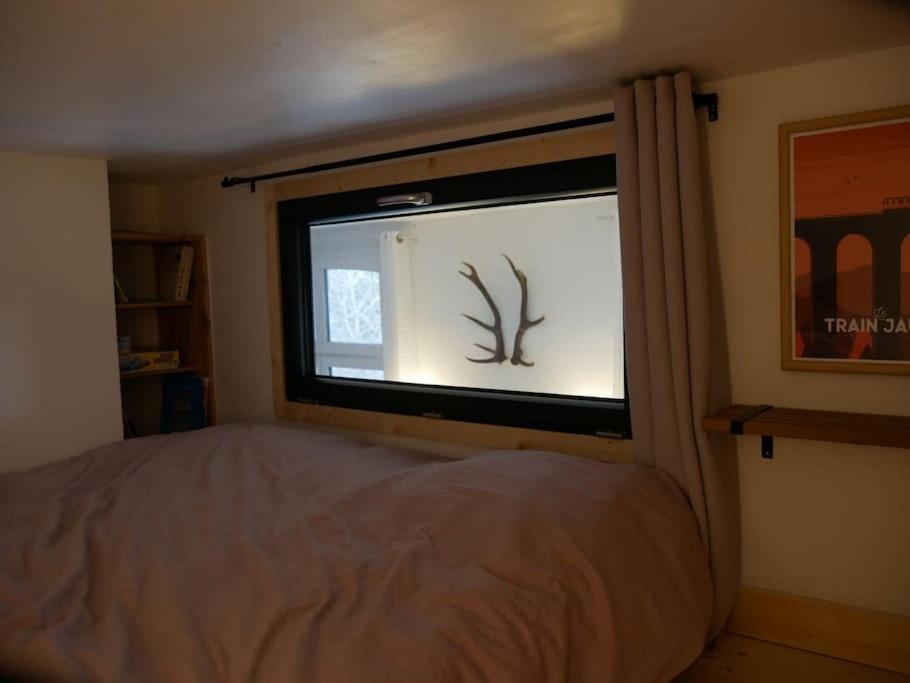 Apartment 2 Pieces 30m2 Et Balcon Vue Montagne Saint Paul Wifi Location A La Semaine Du Samedi Au Samedi *